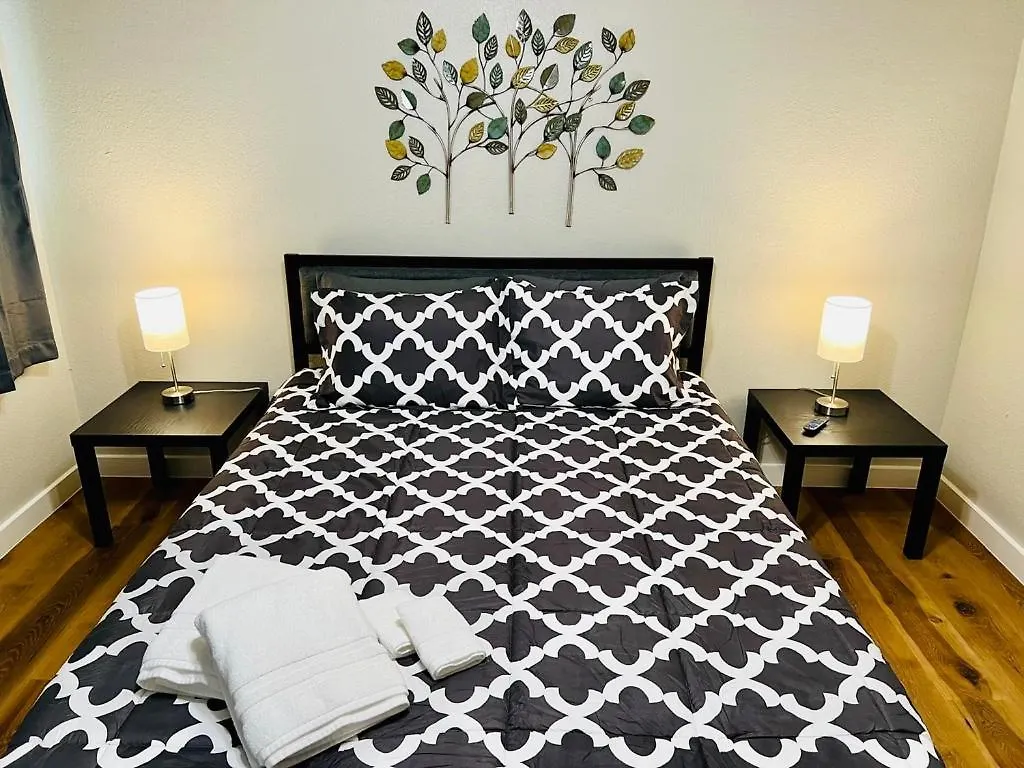 House 3-Bed 2,5-Bath Free Parking With Washer Dryer Inside The Woodlands 0*,
