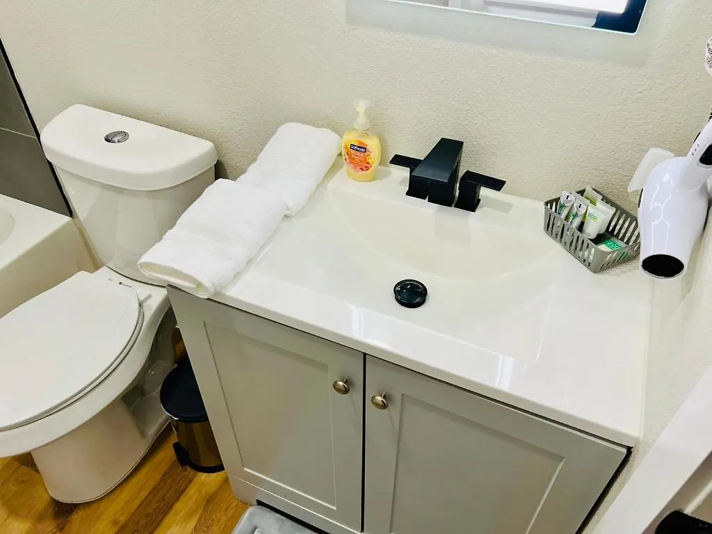 House 3-Bed 2,5-Bath Free Parking With Washer Dryer Inside The Woodlands Semesterbostad