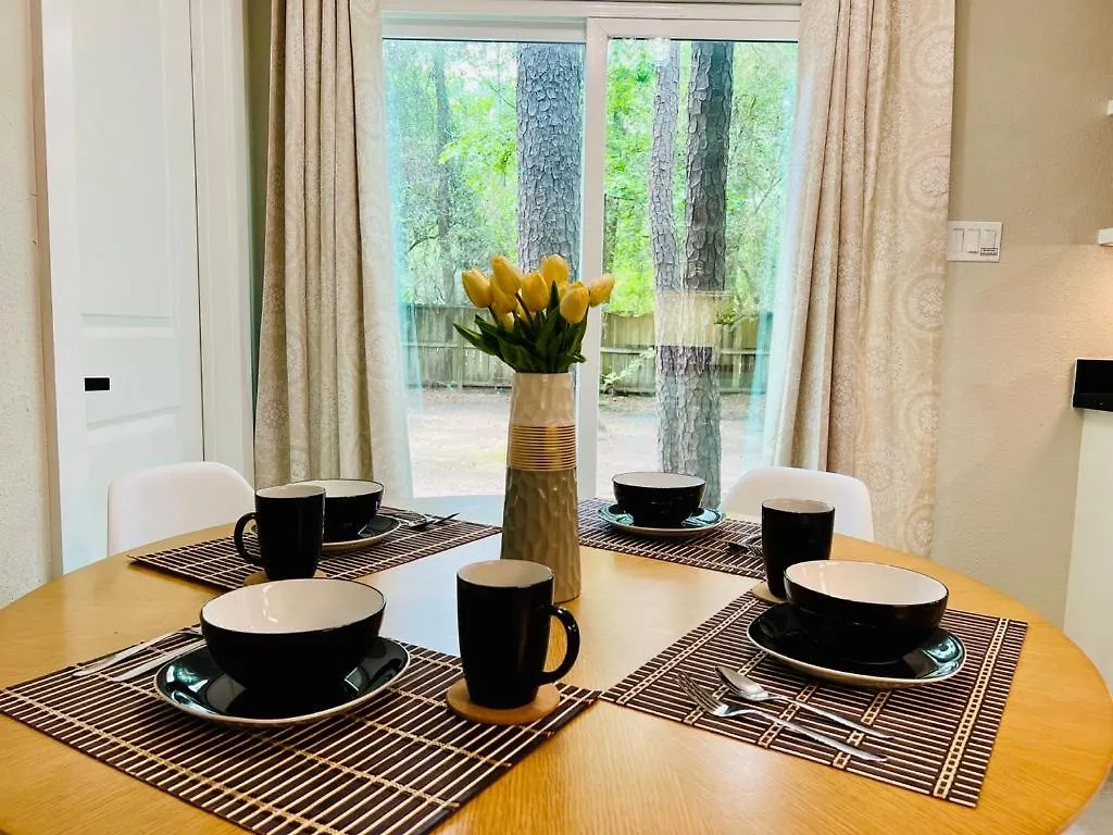 Semesterbostad House 3-Bed 2,5-Bath Free Parking With Washer Dryer Inside The Woodlands