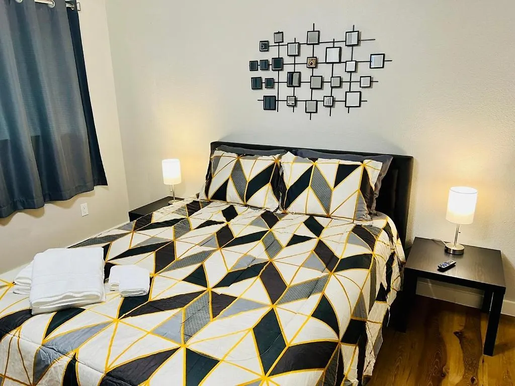 House 3-Bed 2,5-Bath Free Parking With Washer Dryer Inside The Woodlands